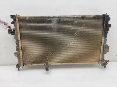 Pezzo di ricambio per auto di seconda mano radiatore d acqua per opel combo tour enjoy riferimenti oem iam 95513832  