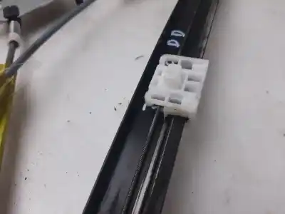 Peça sobressalente para automóvel em segunda mão elevador de vidros dianteiro direito por audi a3 (8p1) 2.0 tdi 16v referências oem iam 8p0959802m  