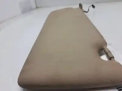 Second-hand car spare part right sunshade for audi a4 cabrio (8h) 2.4 170 cv / 125 kw oem iam references 8h1857552