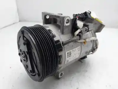 Peça sobressalente para automóvel em segunda mão COMPRESSOR DE AR CONDICIONADO A/A A/C por RENAULT CAPTUR II  Referências OEM IAM 926004423R  