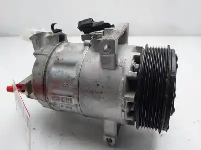 Peça sobressalente para automóvel em segunda mão compressor de ar condicionado a/a a/c por renault captur ii zen referências oem iam 926004423r  