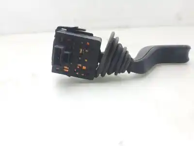 Peça sobressalente para automóvel em segunda mão comutador de limpa vidros por opel combo tour referências oem iam 09185413