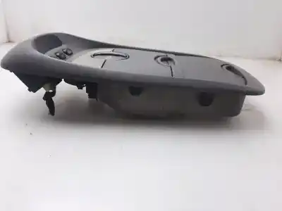 Second-hand car spare part interior light for kia sorento 2.5 crdi concept oem iam references 940a03e000  