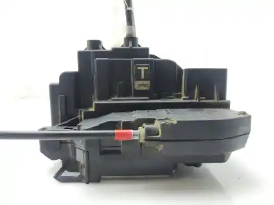 Second-hand car spare part front right door lock for nissan note (e11e) acenta oem iam references 805009u10c  