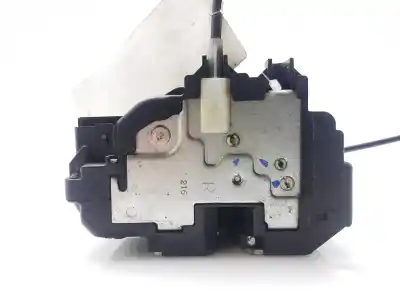 Second-hand car spare part front right door lock for nissan note (e11e) acenta oem iam references 805009u10c  