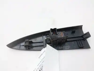 Second-hand car spare part right front power window switch for nissan note (e11e) acenta oem iam references 25411ea003  