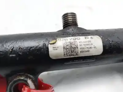 Pièce détachée automobile d'occasion RAMPE D'INJECTEUR pour LAND ROVER RANGE ROVER SPORT  Références OEM IAM 4R8C9D280AC  