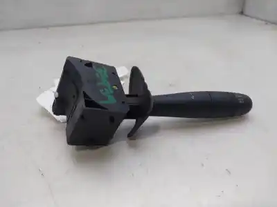 Pièce détachée automobile d'occasion commande d'essuie glace pour renault kangoo (f/kc0) authentique 4x4 références oem iam 8200379526  