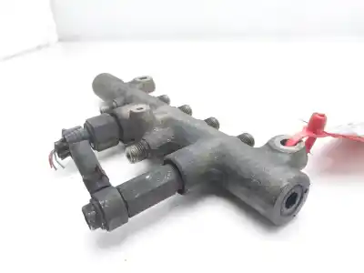 Автозапчастина б/у рампа инжектора для mazda 6 berlina (gg) 2.0 crtd 120 active посилання на oem iam rf5c13gc0  