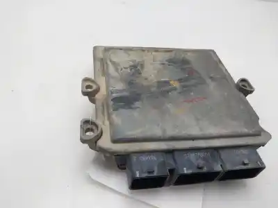 Peça sobressalente para automóvel em segunda mão centralina de motor uce por ford focus berlina (cap) ambiente (d) referências oem iam 6m5112a650ya