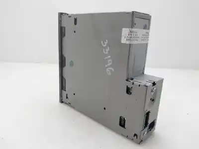 Peça sobressalente para automóvel em segunda mão sistema de áudio / rádio cd por audi rs 5 coupe (8t) 4.2 fsi 450 cv / 331 kw referências oem iam 8x0035110