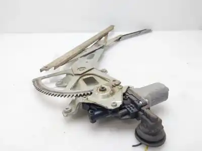 Автозапчасти б/у регулятор стекла переднего правого за toyota rav 4 (a3) luna ссылки oem iam 6980152080  