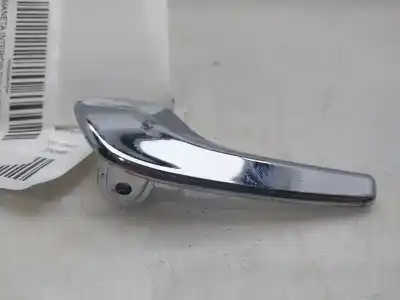 Peça sobressalente para automóvel em segunda mão PUXADOR INTERIOR DIANTEIRO DIREITO por OPEL CORSA D  Referências OEM IAM 0112440RH  