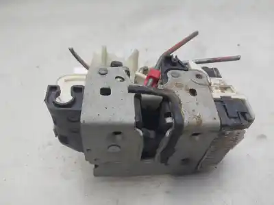 Pezzo di ricambio per auto di seconda mano serratura porta anteriore destra per jeep compass limited 4x4 riferimenti oem iam 04589410ag