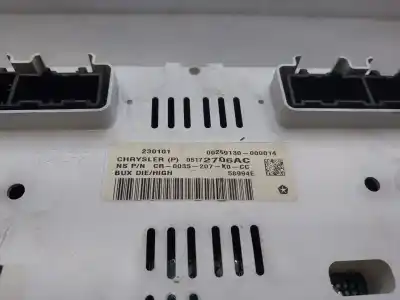 Peça sobressalente para automóvel em segunda mão quadrante por jeep compass limited 4x4 referências oem iam 05172706ac  