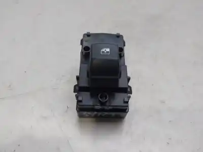Second-hand car spare part right front power window switch for kia xceed drive oem iam references 93575j7000  
