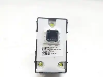 Second-hand car spare part right front power window switch for kia xceed drive oem iam references 93575j7000  