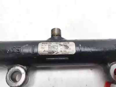 Pièce détachée automobile d'occasion RAMPE D'INJECTEUR pour PEUGEOT 407 COUPE  Références OEM IAM 4R8Q9C066AE  