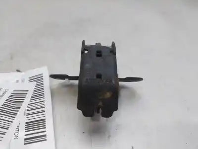 Second-hand car spare part trunk lock for renault kangoo (f/kc0) authentique 4x4 oem iam references 8200031626   Second-hand car spare part trunk lock for renault kangoo (f/kc0) authentique 4x4 oem iam references 8200031626