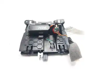Автозапчасти б/у пепельница за audi a4 b8 (8k2) 2.0 tdi ссылки oem iam 8k0857951   Автозапчасти б/у пепельница за audi a4 b8 (8k2) 2.0 tdi ссылки oem iam 8k0857951