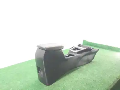 Pezzo di ricambio per auto di seconda mano bracciolo centrale per kia xceed drive riferimenti oem iam 84636j7000  