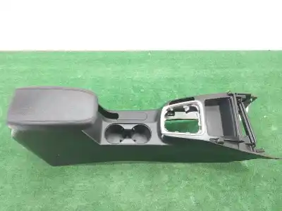 Pezzo di ricambio per auto di seconda mano bracciolo centrale per kia xceed drive riferimenti oem iam 84636j7000  