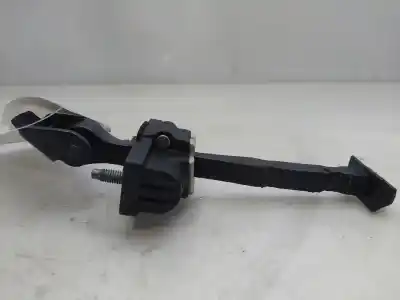 Second-hand car spare part door stop for renault captur zen 150 cv / 110 kw oem iam references 824305607r  
