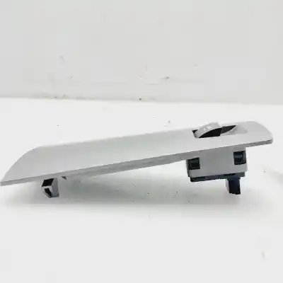 Second-hand car spare part right front power window switch for bmw serie 7 (e65/e66) 730d oem iam references 8379597  