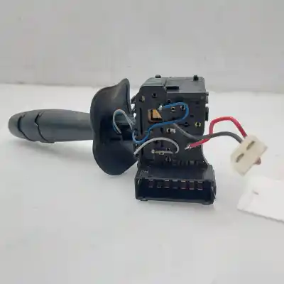 Автозапчасти б/у управление светом за renault kangoo (f/kc0) rxe (kcoc/u) ссылки oem iam 8200077622   Автозапчасти б/у управление светом за renault kangoo (f/kc0) rxe (kcoc/u) ссылки oem iam 8200077622