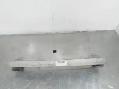 Pezzo di ricambio per auto di seconda mano rinforzo paraurti anteriore per audi a3 (8l) 1.9 tdi riferimenti oem iam 8p0807113b  