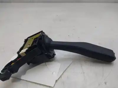 Peça sobressalente para automóvel em segunda mão comutador de piscas  por audi a3 (8p) 1.9 tdi ambiente referências oem iam 1k0953513g  