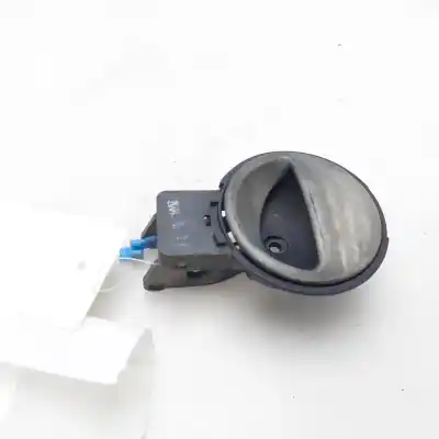 Second-hand car spare part interior right front handle for daewoo kalos 1.4 se oem iam references 96541649  