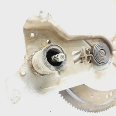 Second-hand car spare part driver left window regulator for renault kangoo (f/kc0) rn/alap modell (kcoa/c/d/e/h/u) 54 cv / 40 kw oem iam references 8200165793   Second-hand car spare part driver left window regulator for renault kangoo (f/kc0) rn/alap modell (kcoa/c/d/e/h/u) 54 cv / 40 kw oem iam references 8200165793