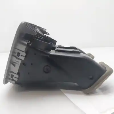 Second-hand car spare part air ventilation grille for bmw serie 7 (e65/e66) 730d oem iam references 64227002395