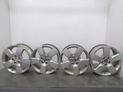 Pezzo di ricambio per auto di seconda mano Set di Cerchione in lega per SKODA OCTAVIA COMBI (1Z5)  Riferimenti OEM IAM R17  