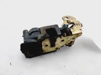 Second-hand car spare part left front door lock for daewoo lanos se oem iam references 96305409  