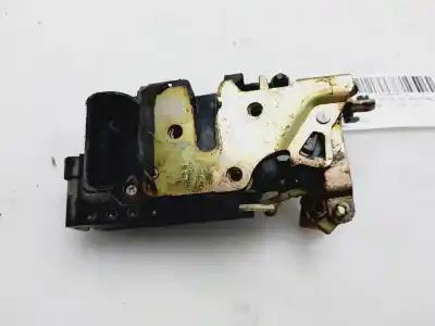 Second-hand car spare part left front door lock for daewoo lanos se oem iam references 96305409  