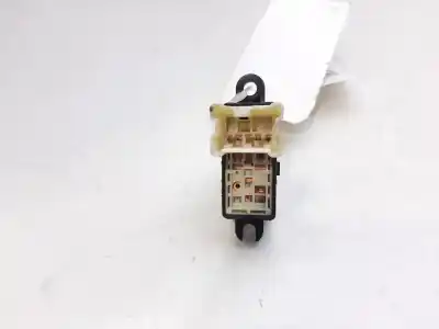 Second-hand car spare part rear left power window switch for subaru xv active oem iam references 83071fj031