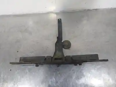 Peça sobressalente para automóvel em segunda mão REFORÇO TRAVESSA SUPERIOR por HYUNDAI SANTA FE (SM)  Referências OEM IAM 6412026210  