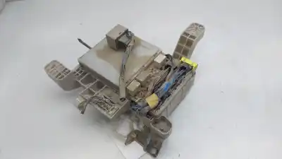 Recambio de automóvil de segunda mano de caja reles / fusibles para toyota land cruiser (j12) 3.0 turbodiesel referencias oem iam 03283k13