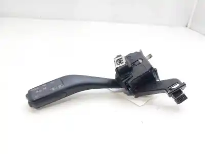 Peça sobressalente para automóvel em segunda mão comutador de piscas  por seat leon (1p1) 2.0 tdi 16v referências oem iam 1k0953513a