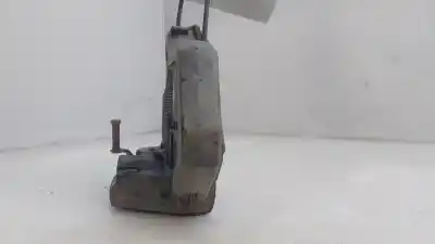 Recambio de automóvil de segunda mano de cerradura puerta trasera izquierda para toyota land cruiser (j12) 3.0 turbodiesel referencias oem iam 6906060091
