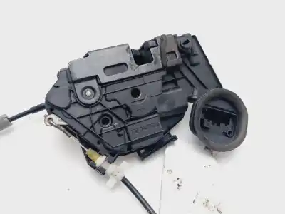 Second-hand car spare part rear left door lock for volkswagen golf vi (5k1) 2.0 tdi oem iam references 5k4839015b