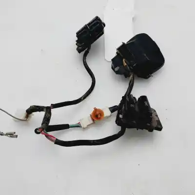 Second-hand car spare part steering wheel switch for subaru xv active oem iam references do1257363  