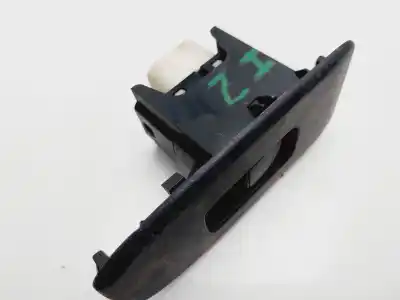Peça sobressalente para automóvel em segunda mão BOTÃO / INTERRUPTOR ELEVADOR VIDRO TRASEIRO ESQUERDO por MITSUBISHI MONTERO (V60/V70)  Referências OEM IAM MR445659  