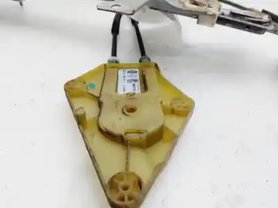 Автозапчасти б/у регулятор стекла заднего левого за renault fluence 1.5 dynamique [1.5 ltr. - 78 kw dci diesel] ссылки oem iam 827210016r  