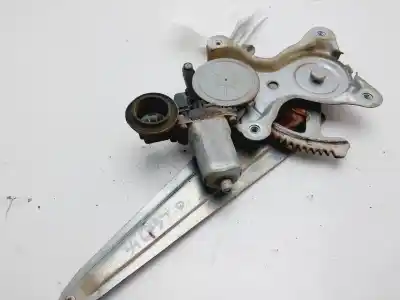 Recambio de automóvil de segunda mano de elevalunas trasero derecho para toyota land cruiser (j12) 3.0 turbodiesel referencias oem iam 8572058010