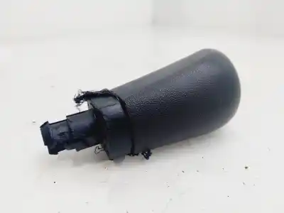 Second-hand car spare part gear lever knob for skoda fabia (6y2/6y3) comfort oem iam references 6y0711693 Second-hand car spare part gear lever knob for skoda fabia (6y2/6y3) comfort oem iam references 6y0711693
