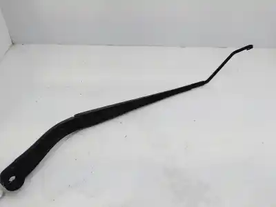 Second-hand car spare part front right windshield wiper arm for opel insignia a sedán (g09) 2.0 cdti (69) oem iam references 13227399