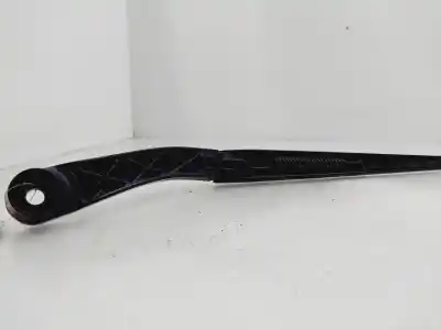 Second-hand car spare part front right windshield wiper arm for opel insignia a sedán (g09) 2.0 cdti (69) oem iam references 13227399  